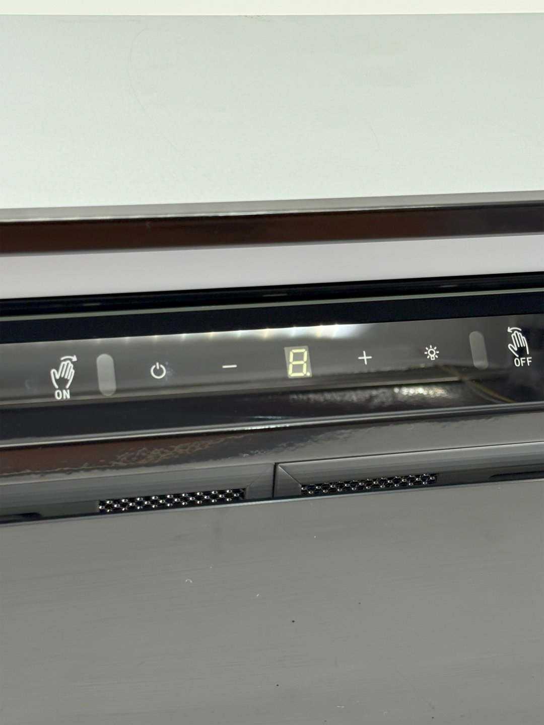 Вытяжка Dessus DH-605B черный купить,NaN