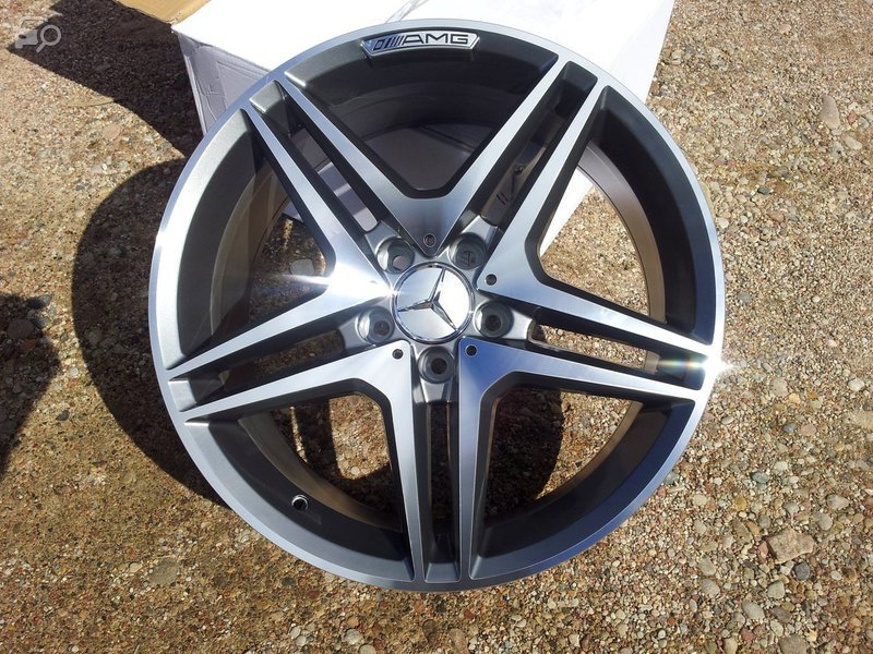 Rainbow MERCEDES 443 8.5/9.5x18/5x112 D66.6 ET35 4 диска серебристый, серый купить,620000