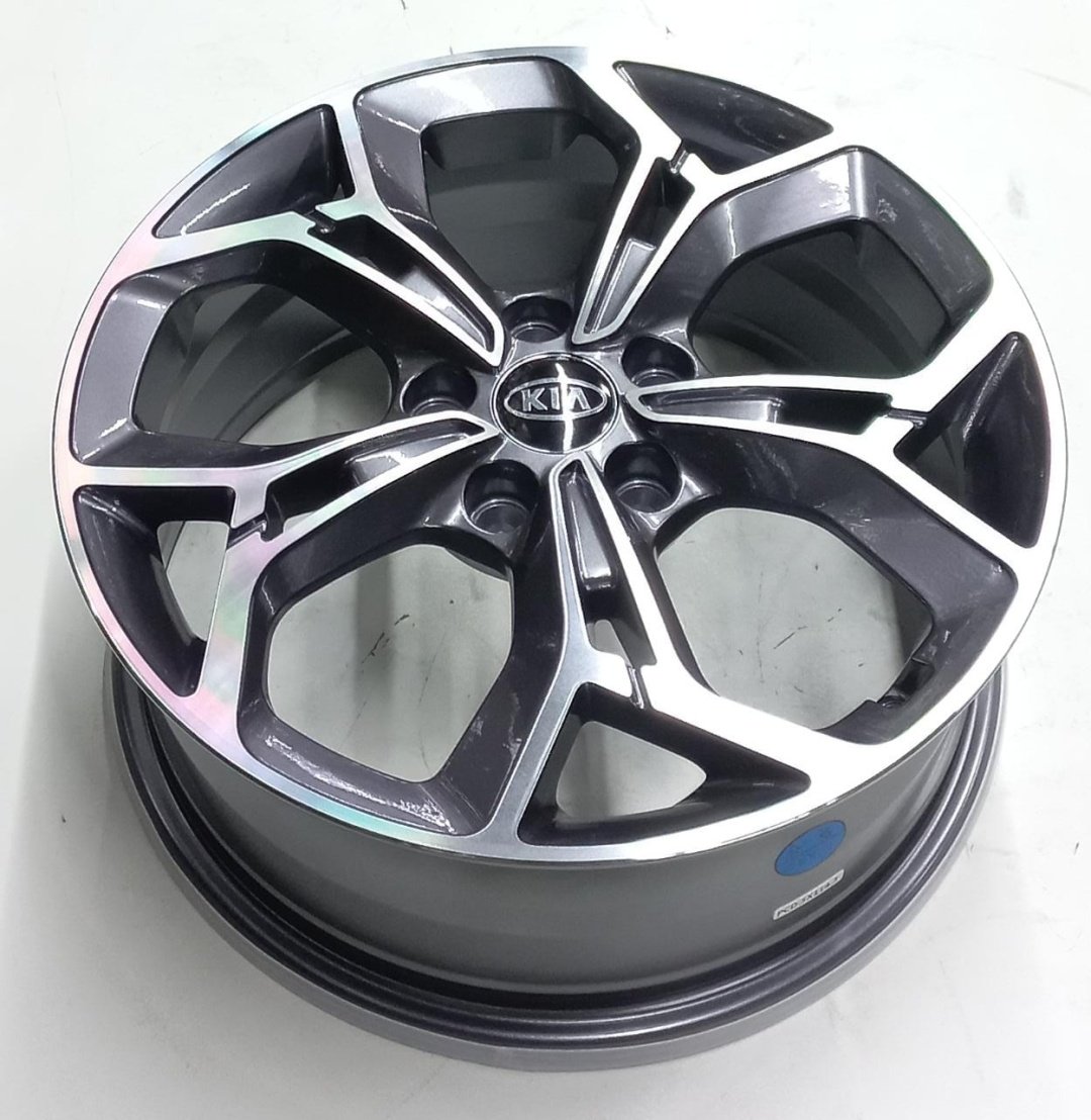 KIA 7934 7x17/5x114.3 D67.1 ET50 4 диска серебристый, серый купить,510000