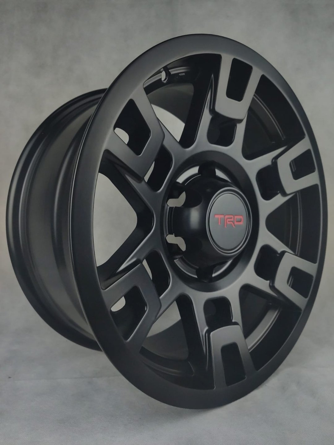 TRD Design Design 76082 8x17/6x139.7 D108 ET0 4 диска черный купить,600000