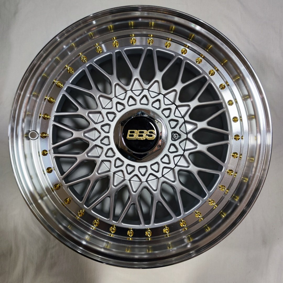 BBS 177 6.5x16/5x100 D66.6 ET30 4 диска серебристый, золотистый купить,499900