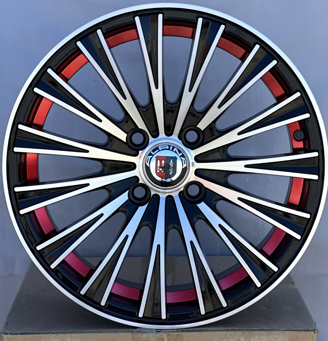 RNO 1064 6.5x15/4x100 D67.1 ET35 4 диска черный, серебристый - ForteMarket RNO 1064 6.5x15/4x100 D67.1 ET35 4 диска черный, серебристый купить,360000