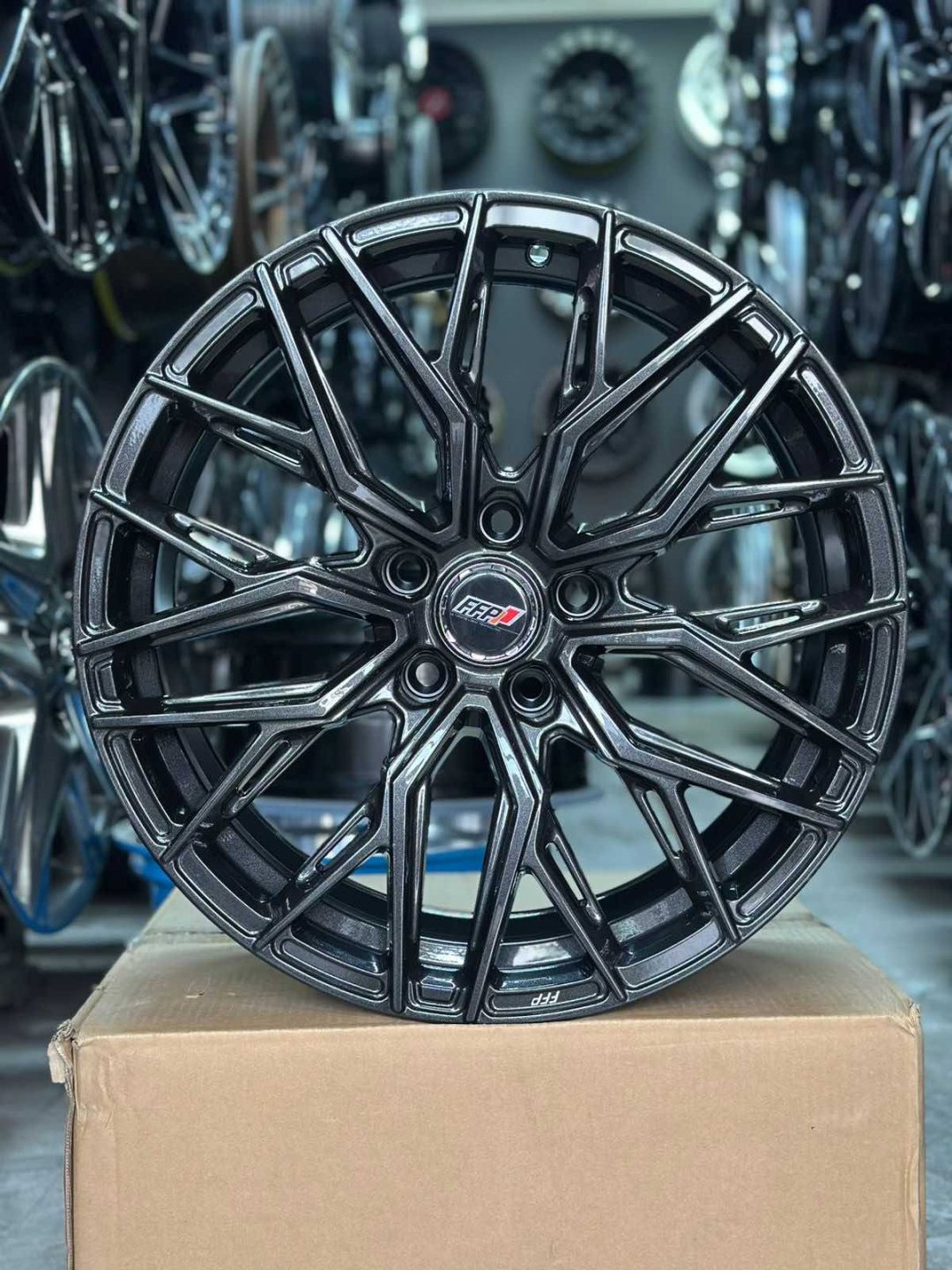 RNO 3836 pbpp 8.5x18/5x114.3 D67.1 ET35 4 диска черный купить,NaN