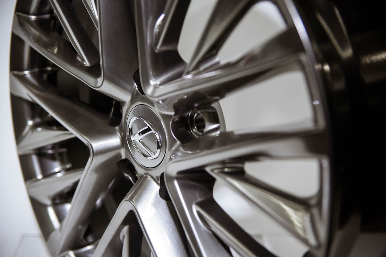Lexus 395 7x17/5x114.3 D60.1 ET40 4 диска графит купить,500000
