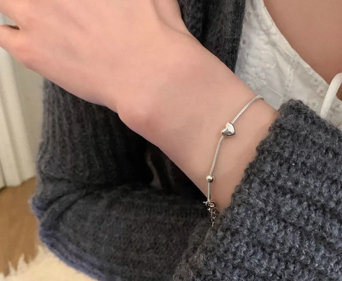Браслет ACCESSORIZE 1717 длина 20 см, вес 5.5 г серебро, плетение снейк купить,NaN
