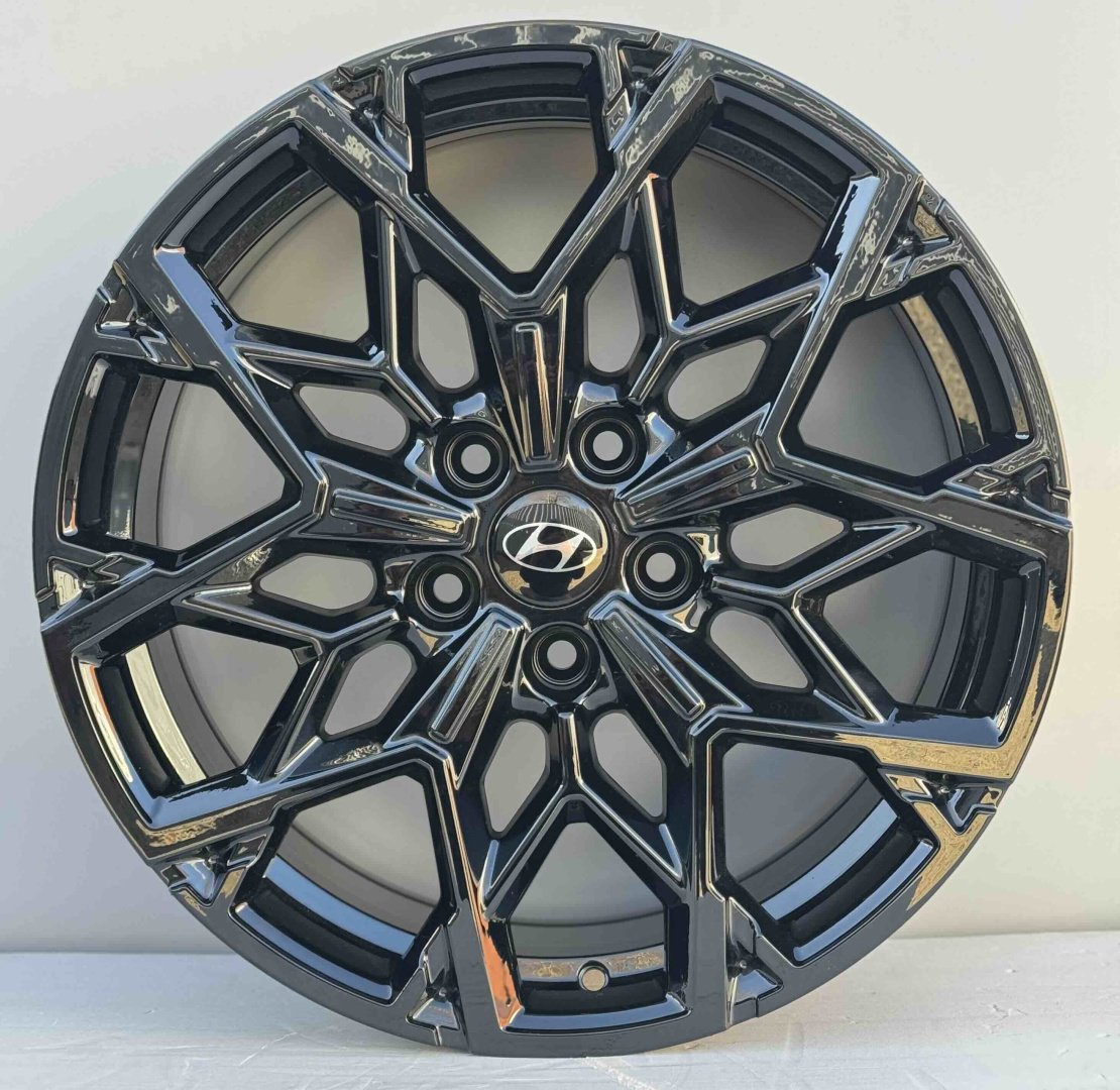 RNO 5384 7.5x18/5x114.3 D67.1 ET45 4 диска черный купить,460000