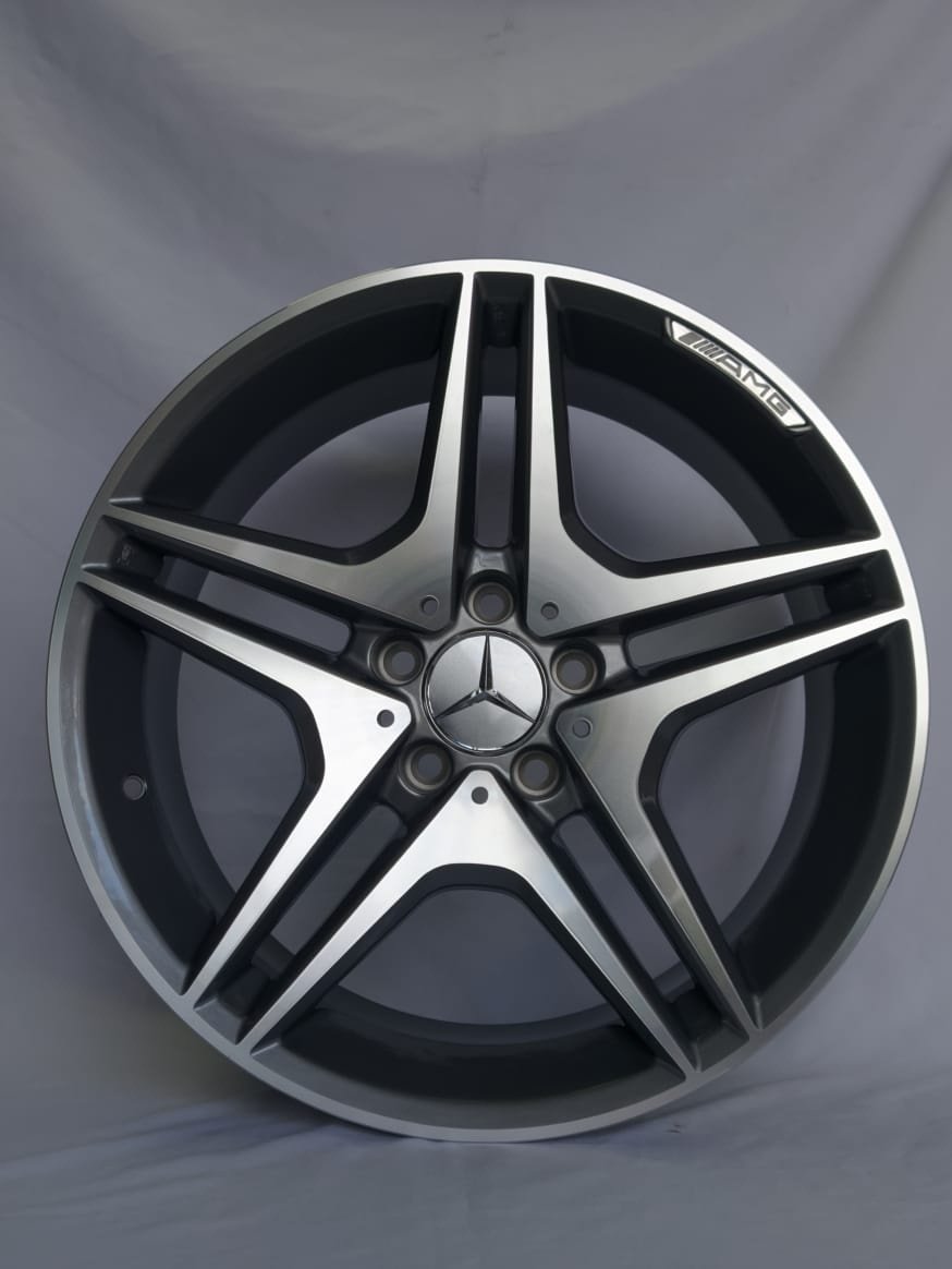 RS 560 8.5x18/5x112 D66.6 ET35 4 диска графит купить,600000