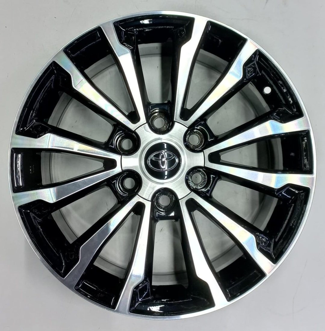 Toyota Toyota 5880 7.5x18/6x139.7 D106.2 ET25 4 диска черный, серебристый купить,NaN
