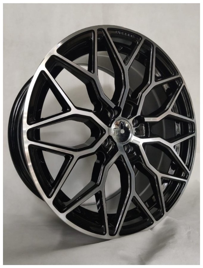 Vossen HF-2 7x16/4x100 D67.1 ET35 4 диска черный, серебристый купить,398000