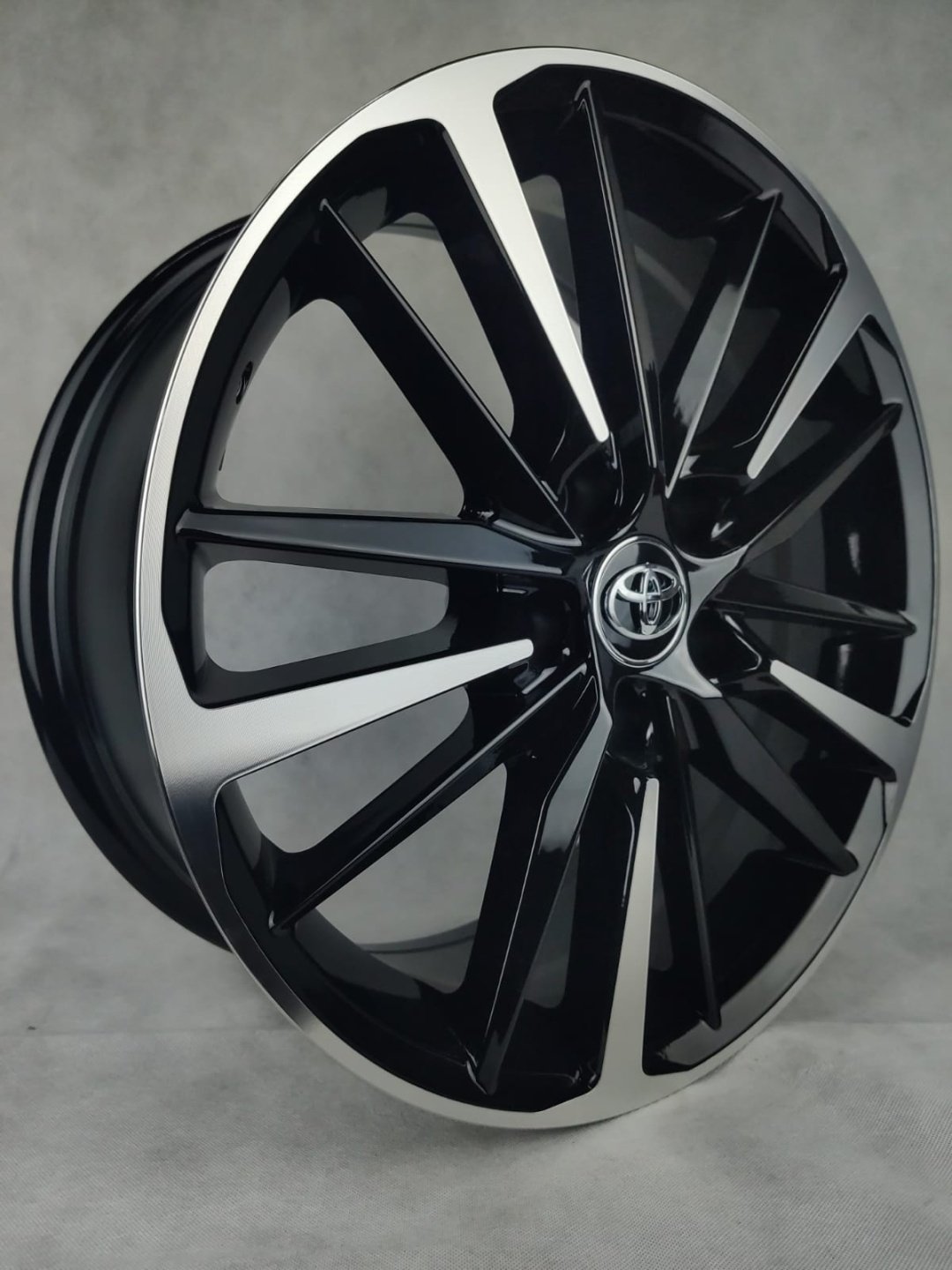 Toyota BK5342 6.5x16/5x114.3 D60.1 ET35 4 диска черный купить,NaN