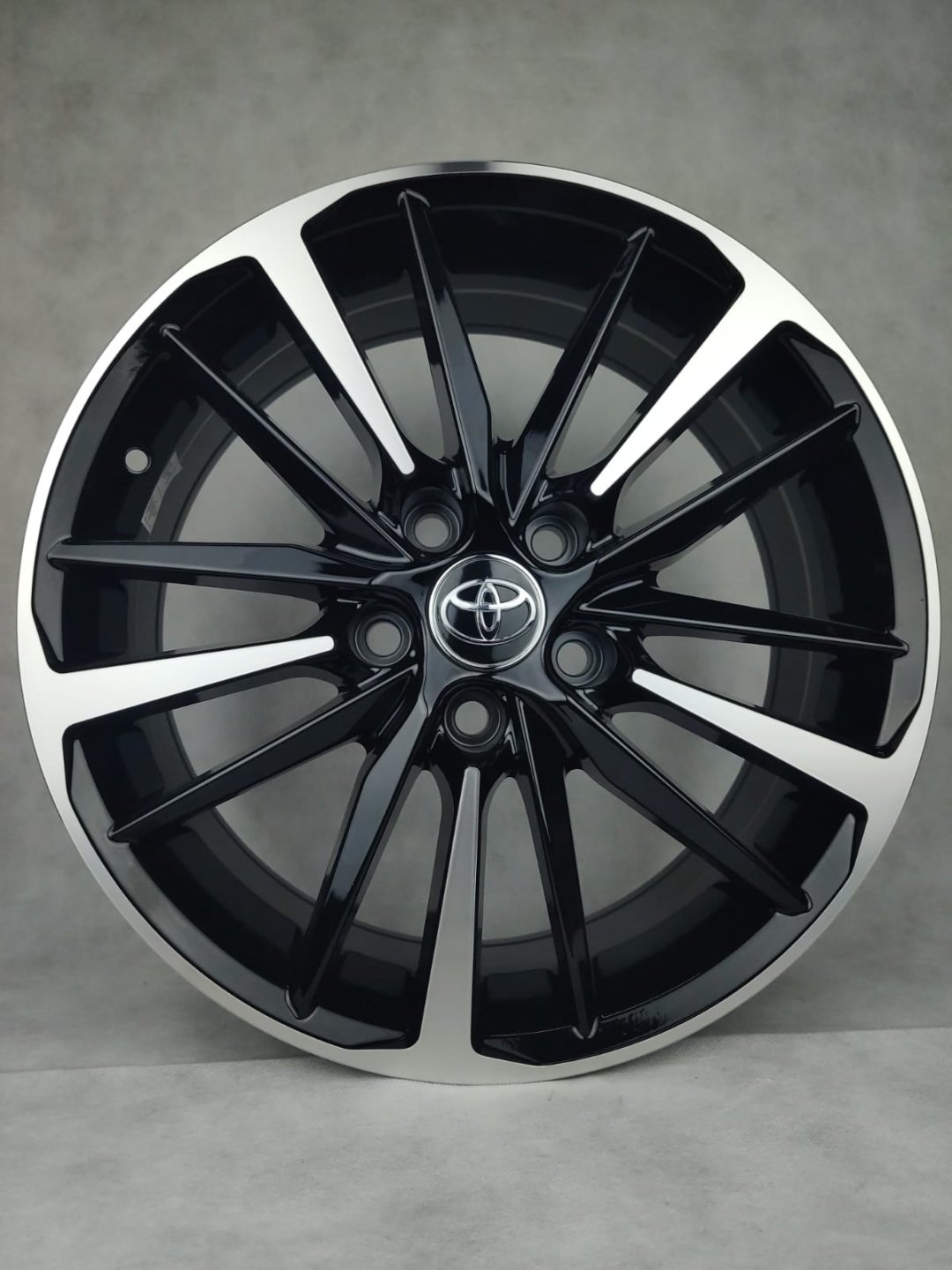 Toyota BK5342 6.5x16/5x114.3 D60.1 ET35 4 диска черный купить,NaN