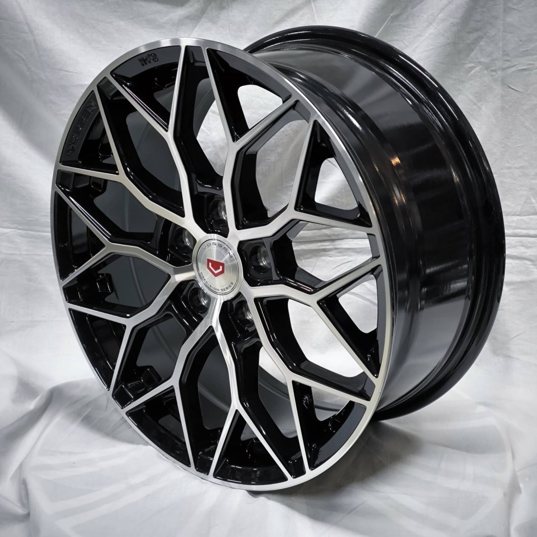 Wheels 361 7.5x17/5x114.3 D67.1 ET40 4 диска черный, серебристый - ForteMarket Wheels 361 7.5x17/5x114.3 D67.1 ET40 4 диска черный, серебристый купить,490000