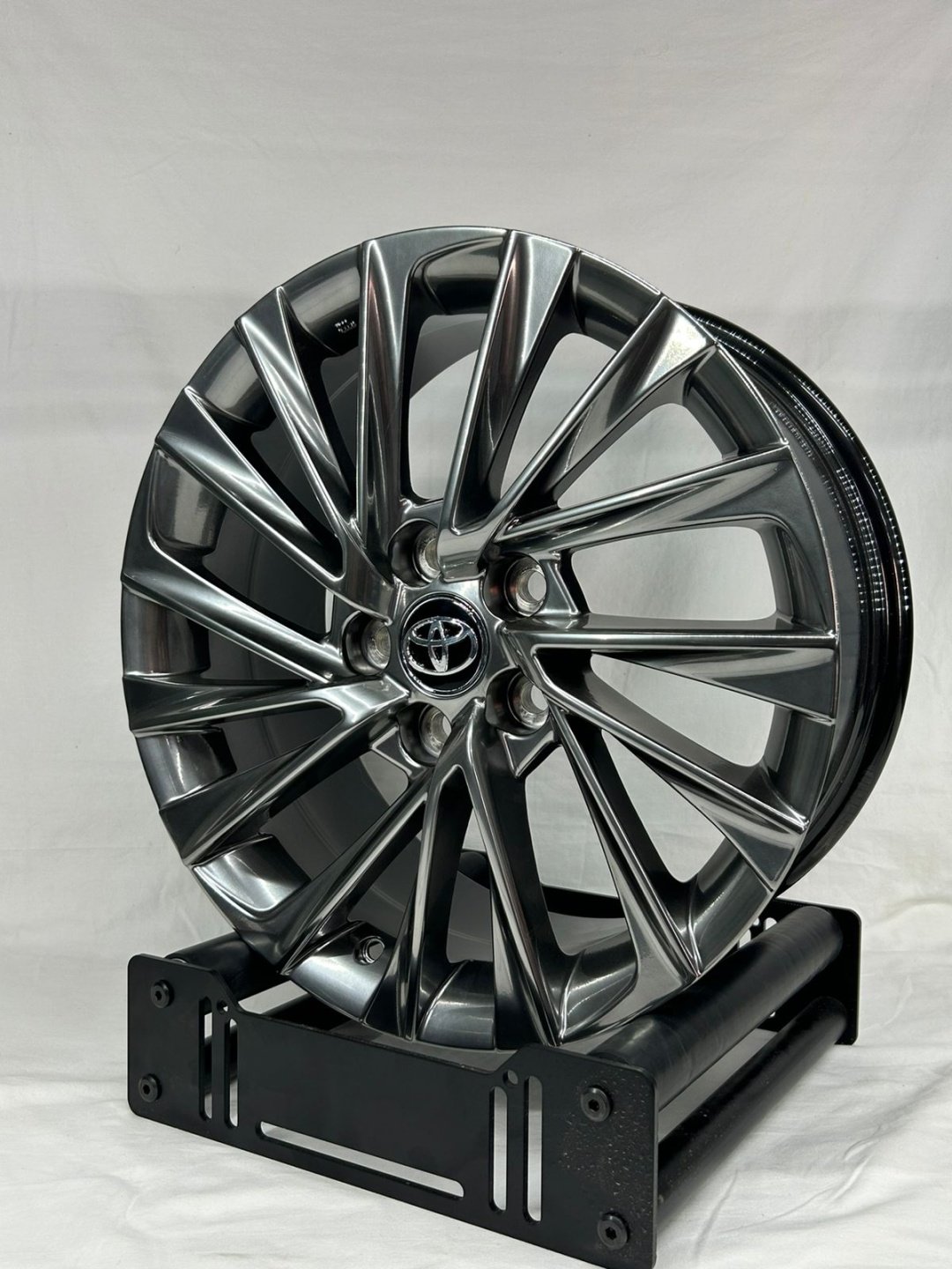 LKN 898 7.5x17/5x114.3 D60.1 ET40 4 диска графит купить,NaN