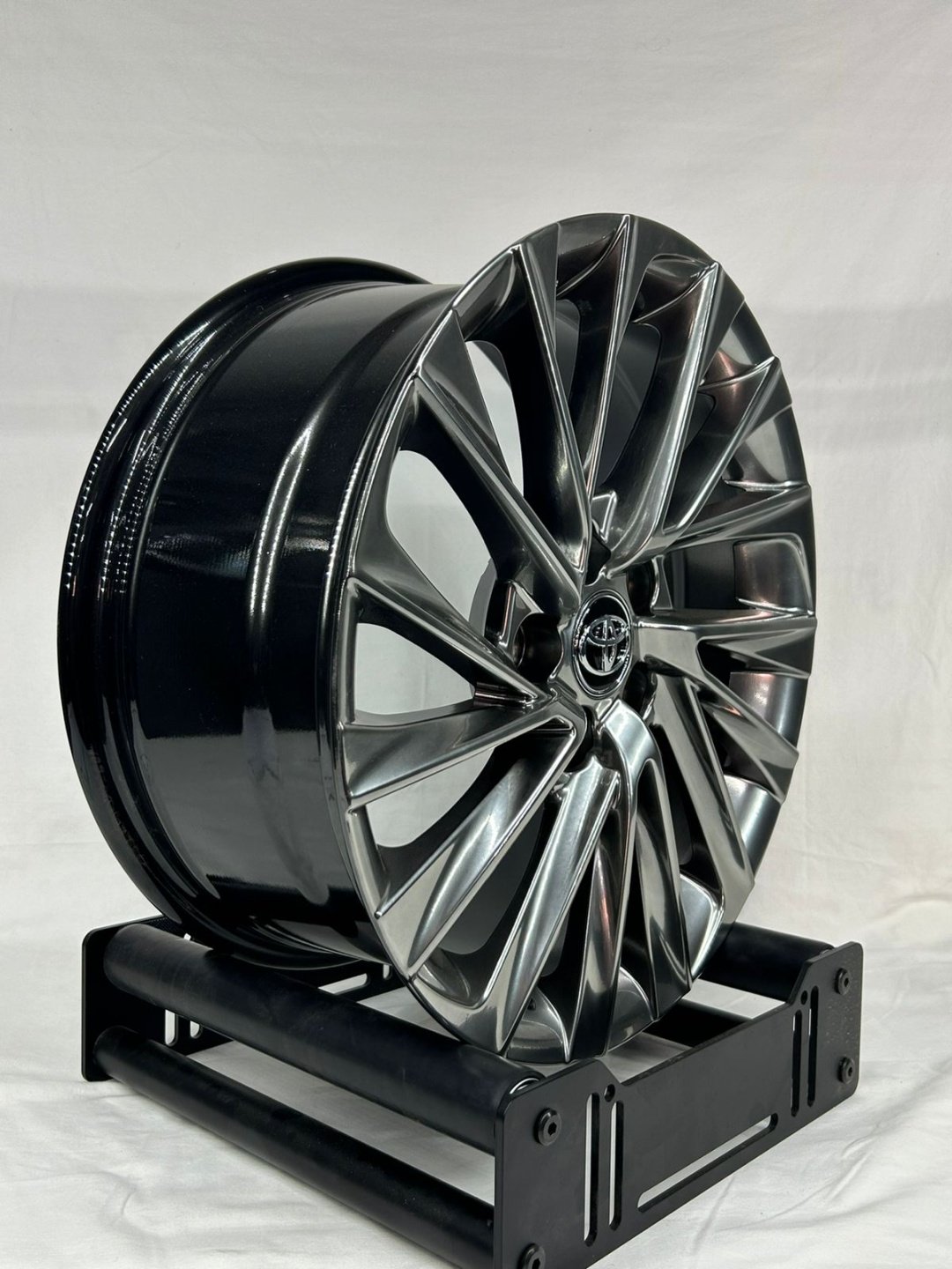 LKN 898 7.5x17/5x114.3 D60.1 ET40 4 диска графит купить,NaN