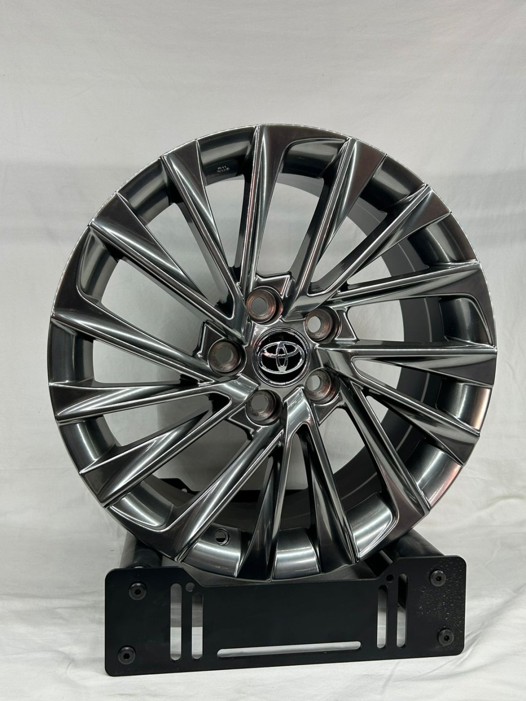 LKN 898 7.5x17/5x114.3 D60.1 ET40 4 диска графит купить,NaN
