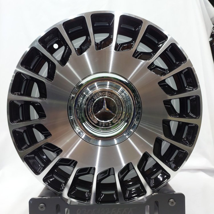 Mercedes-Benz 019 7.5x17/5x112 D66.6 ET35 4 диска черный, серебристый купить,600000