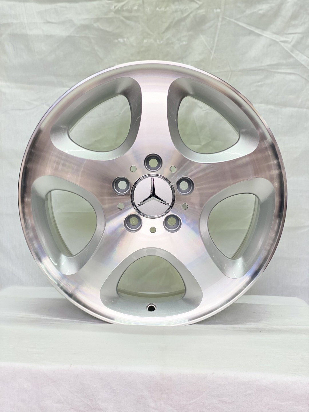 Mercedes-Benz 0501S 7x16/5x112 D66.6 ET35 4 диска серебристый купить,430000