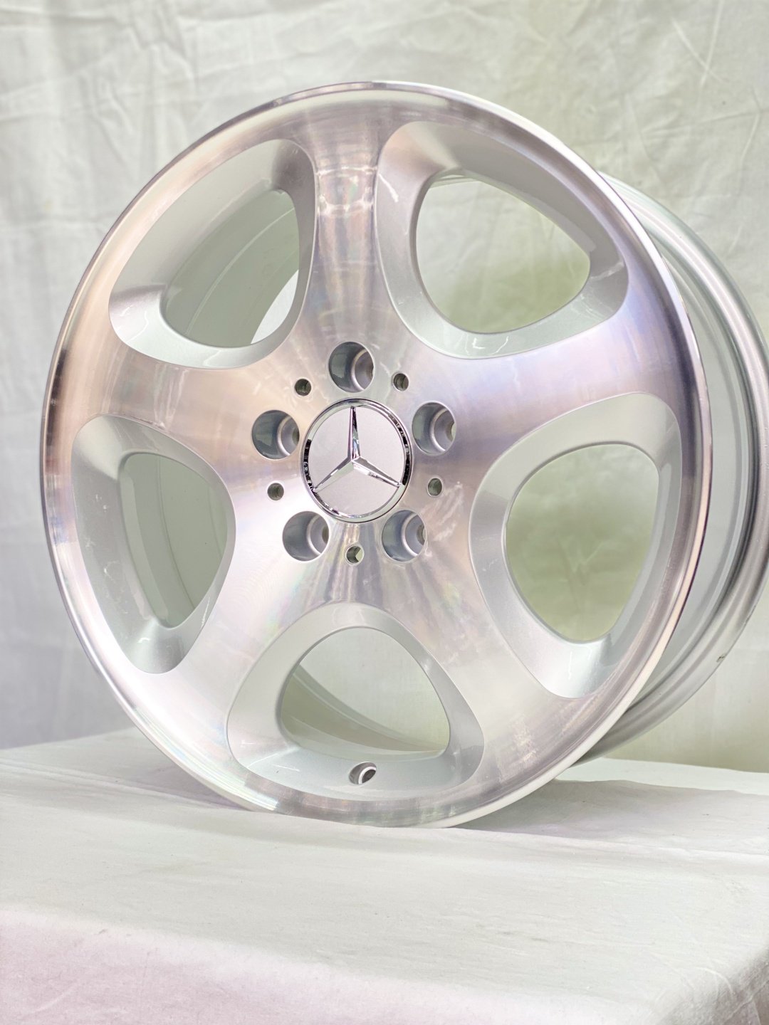 Mercedes-Benz 0501S 7x16/5x112 D66.6 ET35 4 диска серебристый купить,430000