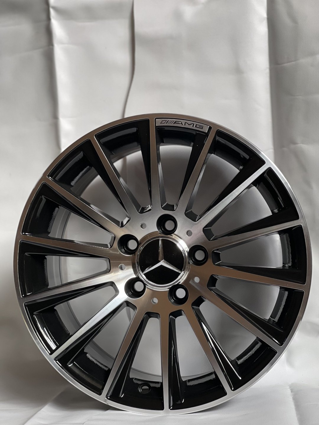Mercedes-Benz 166145 7.5x16/5x112 D66.6 ET35 4 диска черный, серебристый, графит купить,460000