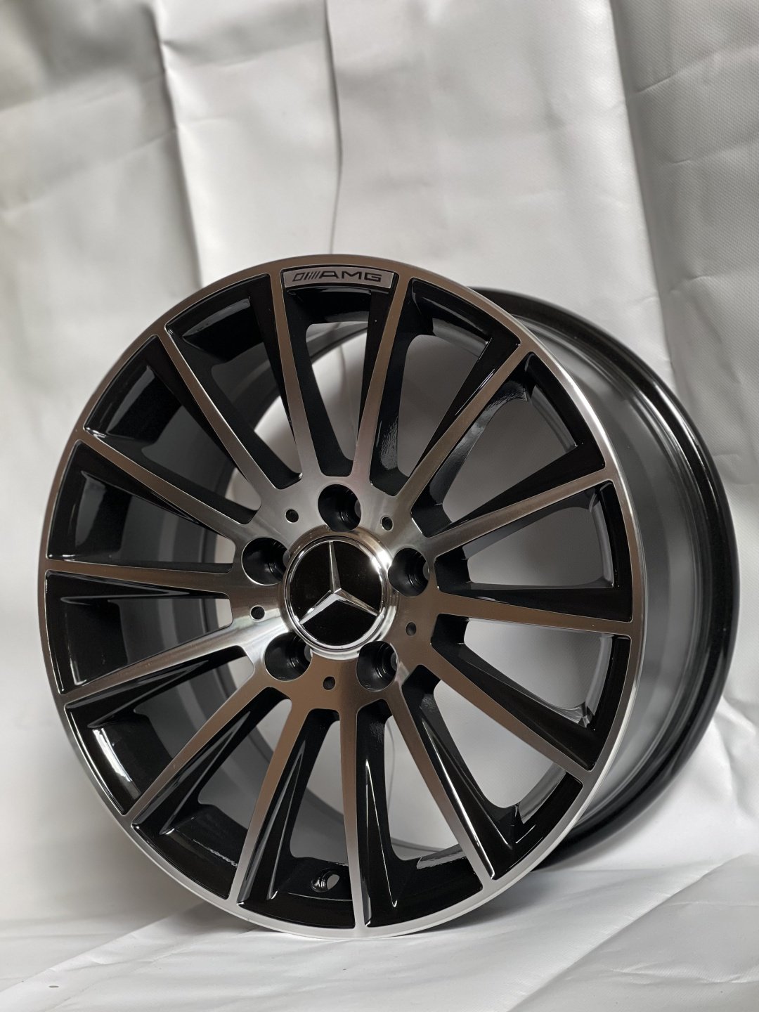 Mercedes-Benz 166145 7.5x16/5x112 D66.6 ET35 4 диска черный, серебристый, графит купить,460000
