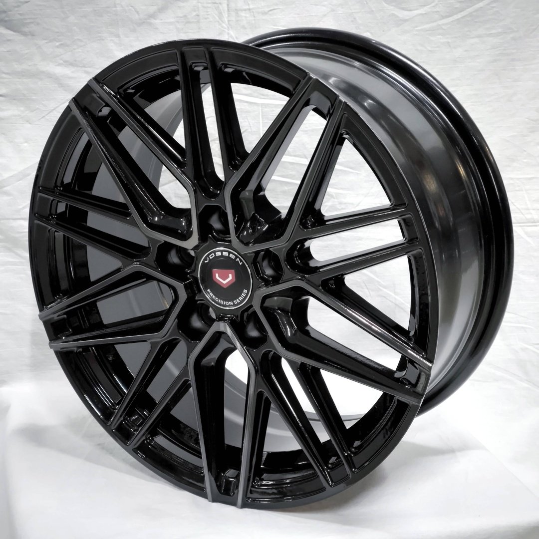 Vossen 005 7x16/5x112 D66.6 ET35 4 диска черный купить,600000