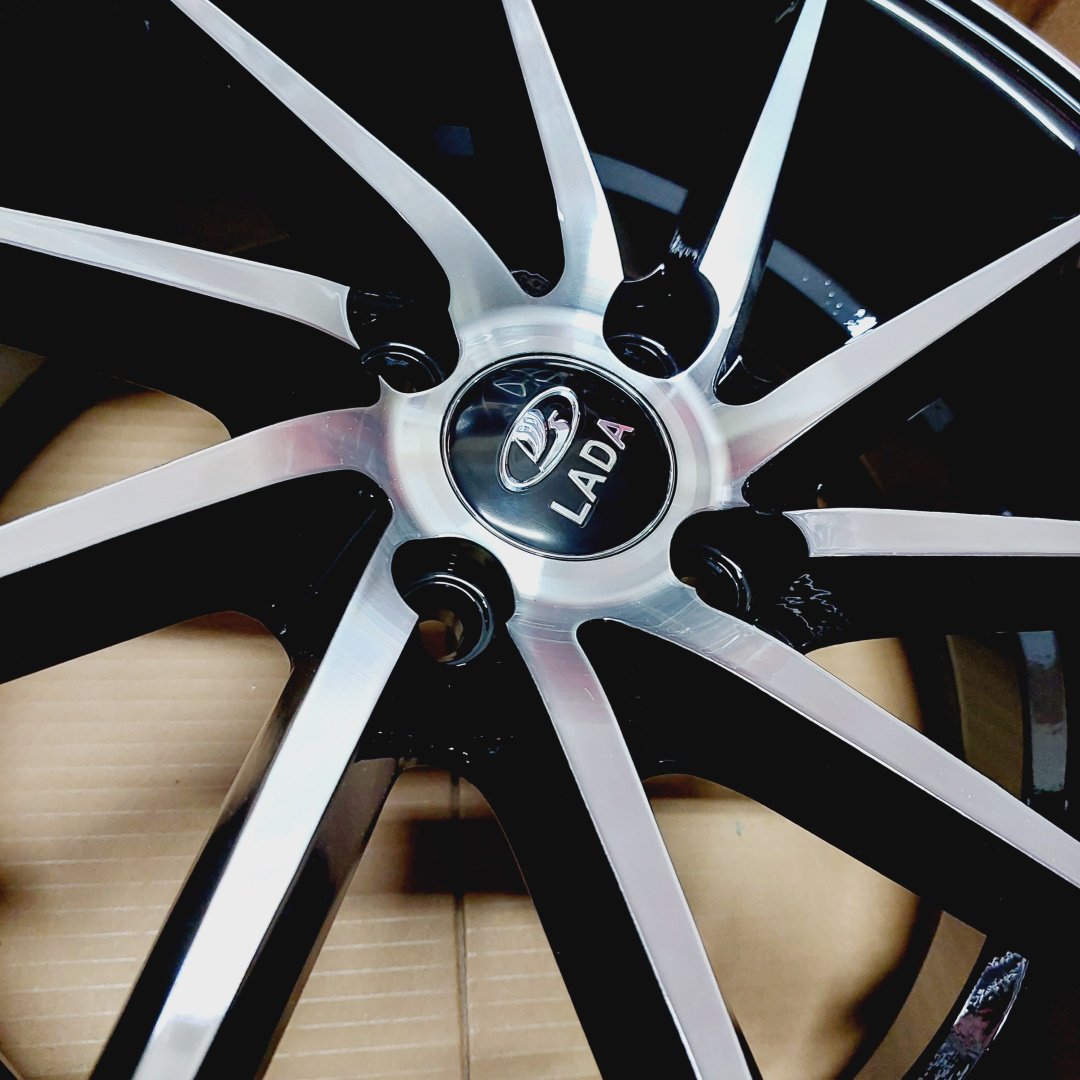 Vossen LADA-VSN-4X98 7x16/4x98 D58.6 ET35 4 диска черный, серебристый - ForteMarket Vossen LADA-VSN-4X98 7x16/4x98 D58.6 ET35 4 диска черный, серебристый купить,460000