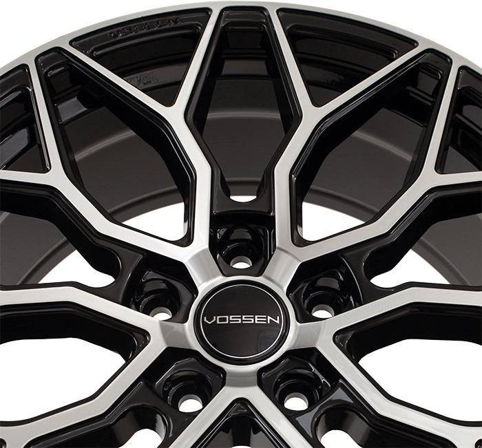 Vossen QC1701 8x18/5x114.3 D67.1 ET35 4 диска черный, серебристый - ForteMarket Vossen QC1701 8x18/5x114.3 D67.1 ET35 4 диска черный, серебристый купить,580000