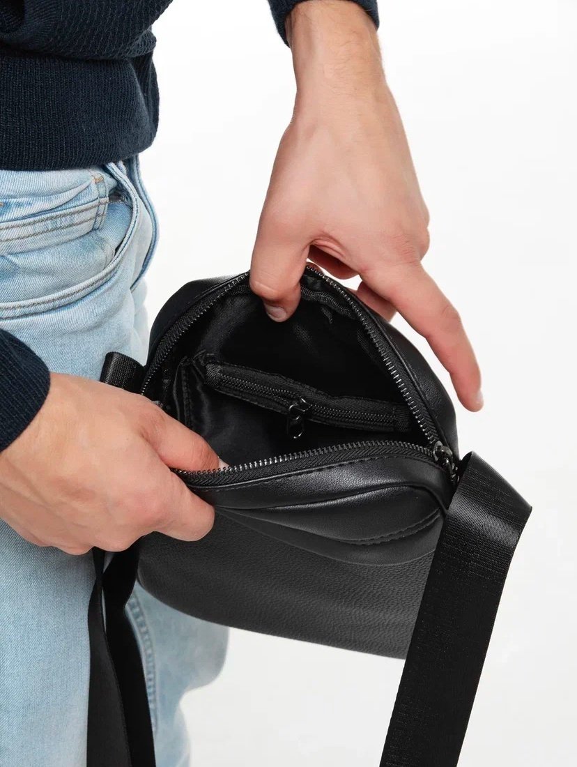 Барсетка Bag is Power экокожа черный купить,15000