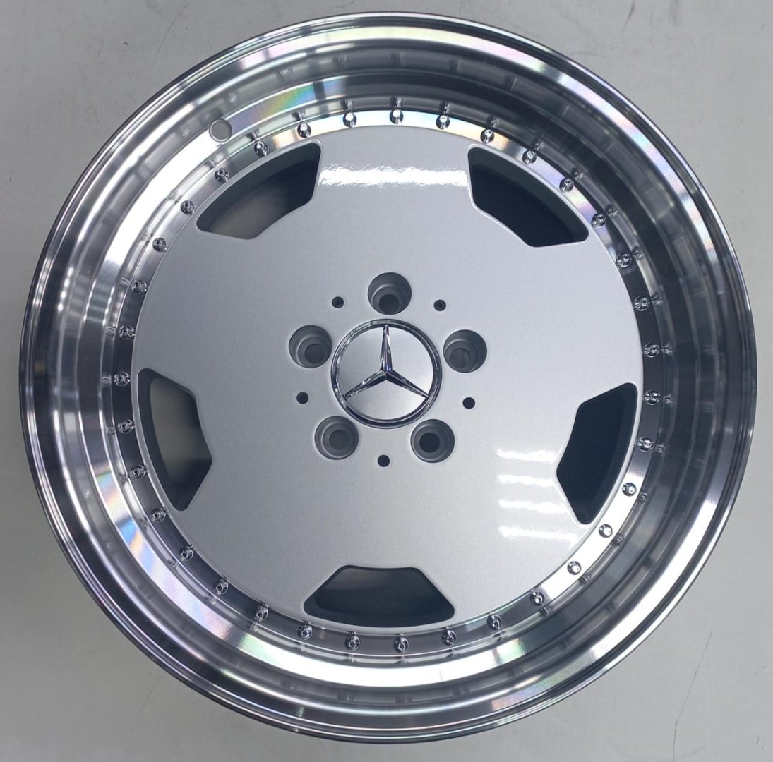 Mercedes-Benz Mercedes Benz 1781 8x17/5x112 D66.6 ET25 4 диска серебристый купить,575000