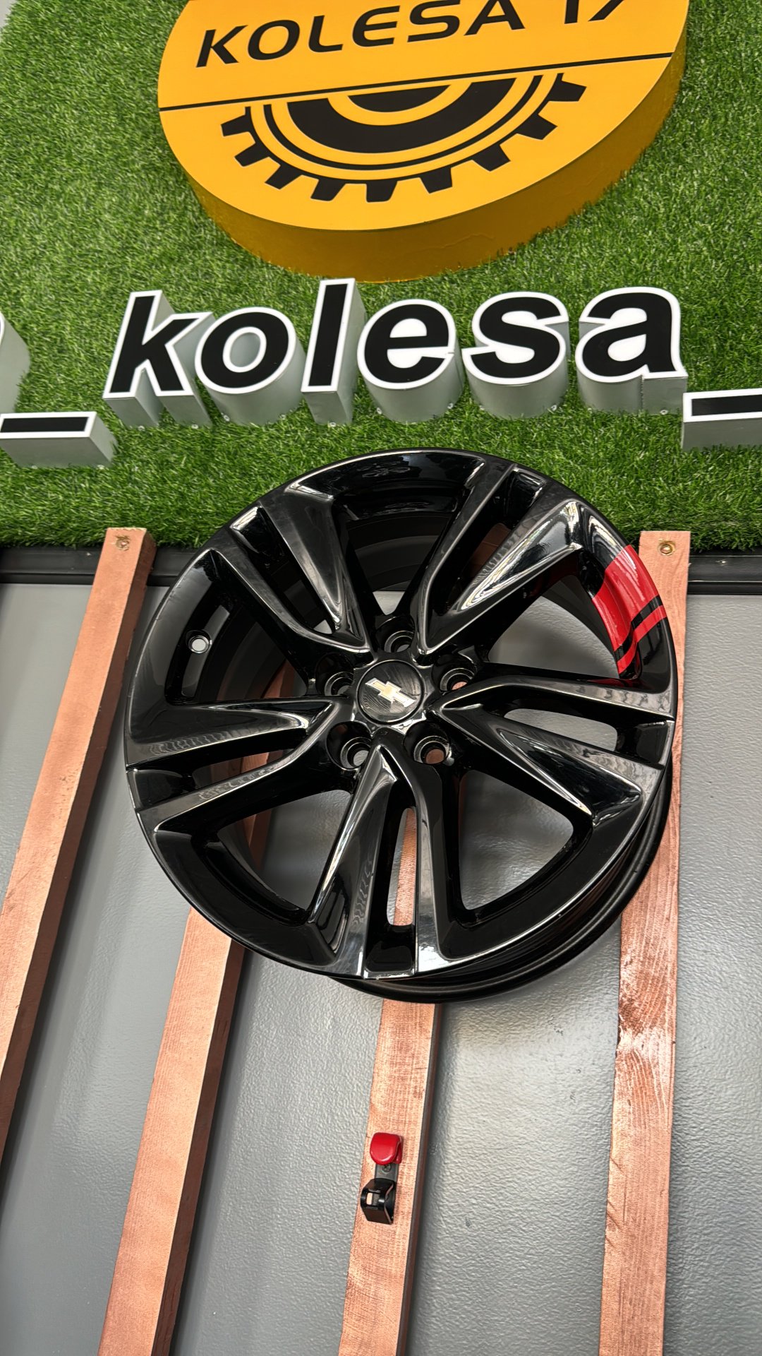 Chevrolet Monza Red Line 7x16/5x105 D56.6 ET41 4 диска черный купить,NaN