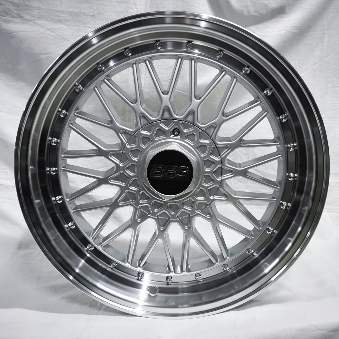 BBS 157 7.5/8.5x17/5x120 D74.1 ET35 4 диска серебристый купить,540000
