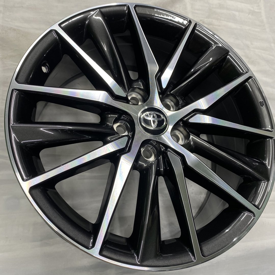 DIVAD H893D 8x18/5x114.3 D60.1 ET50 4 диска серебристый, графит, серый