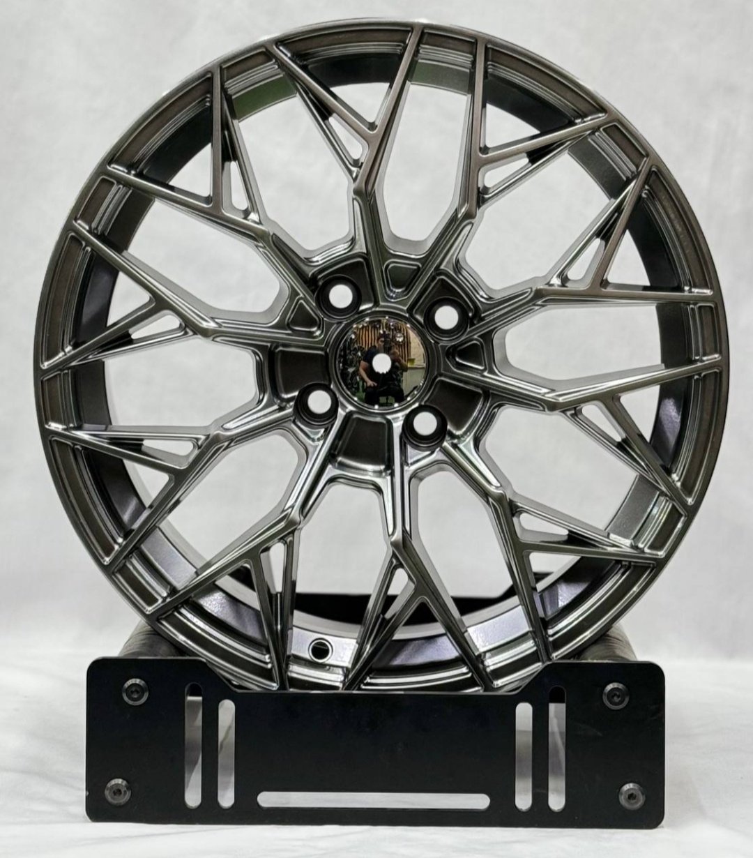 DRS 0017 7x16/4x100 D67.1 ET35 4 диска серебристый, графит, серый купить,465000