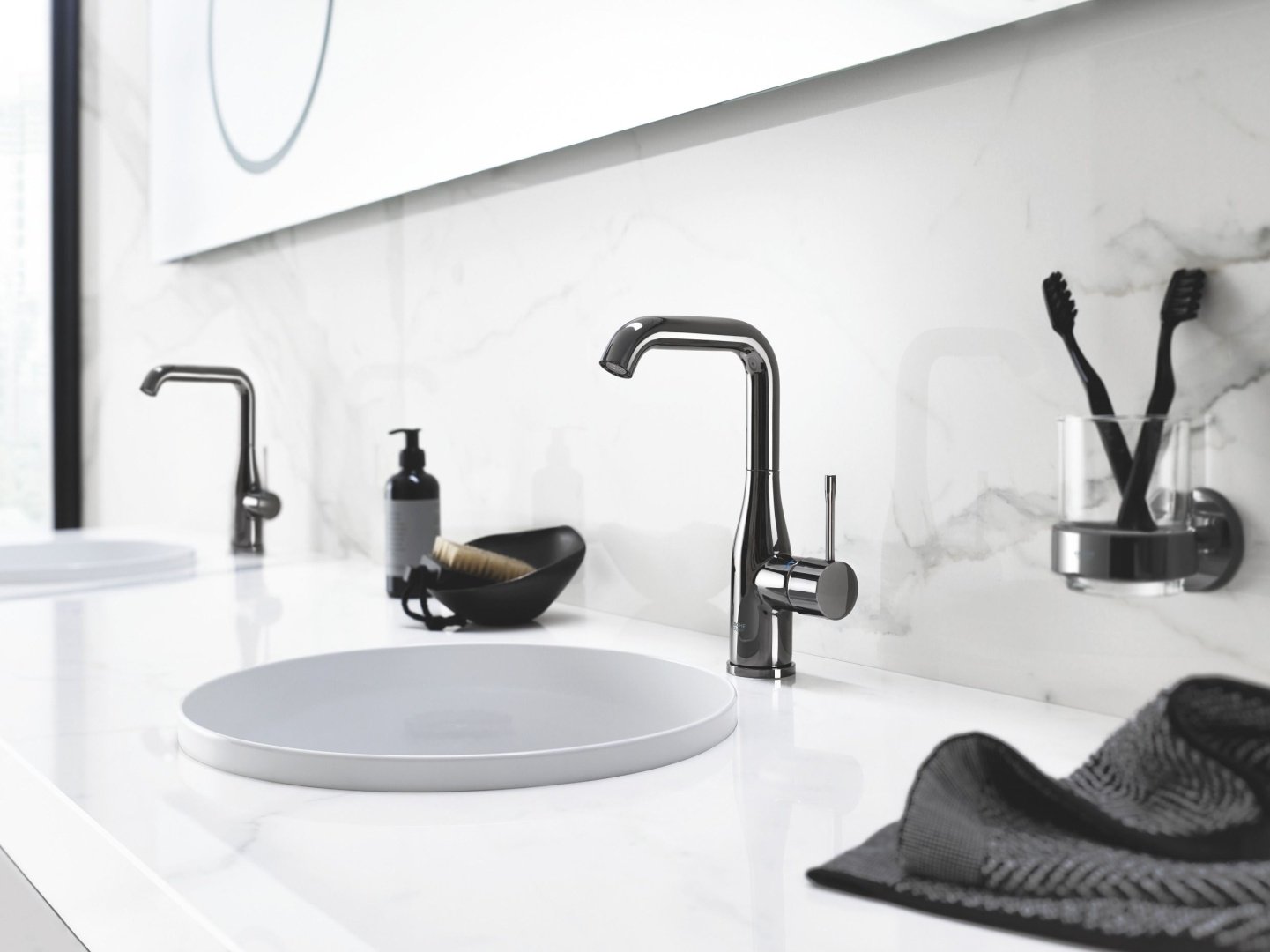Смеситель для раковины (умывальника) Grohe Essence New (32628A01), однозахватный купить,266740