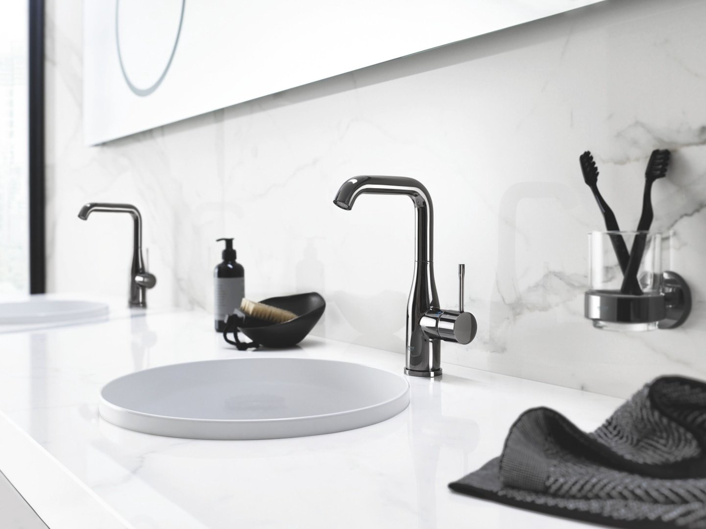 Смеситель для раковины (умывальника) Grohe Essence New (32628A01), однозахватный купить,266740