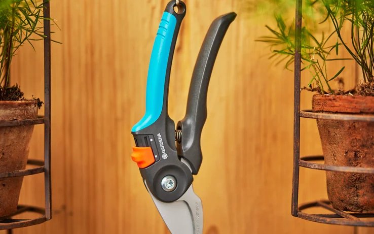 Секатор GARDENA 12241-20 PremiumCut - ForteMarket Секатор GARDENA 12241-20 PremiumCut купить,0