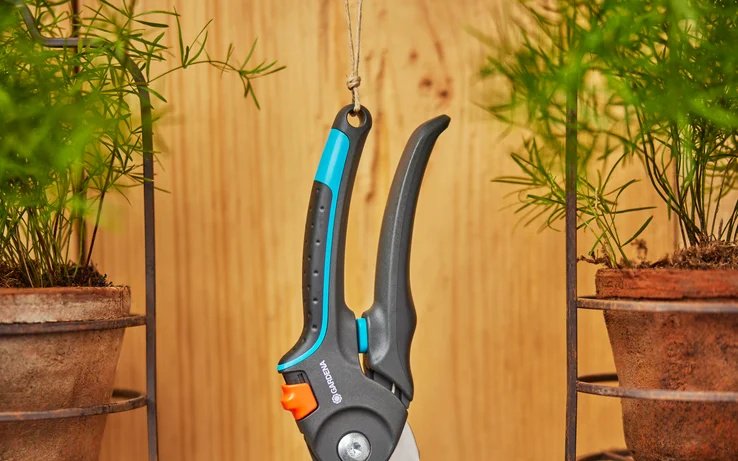 Секатор GARDENA 12251-20 PremiumCut Pro