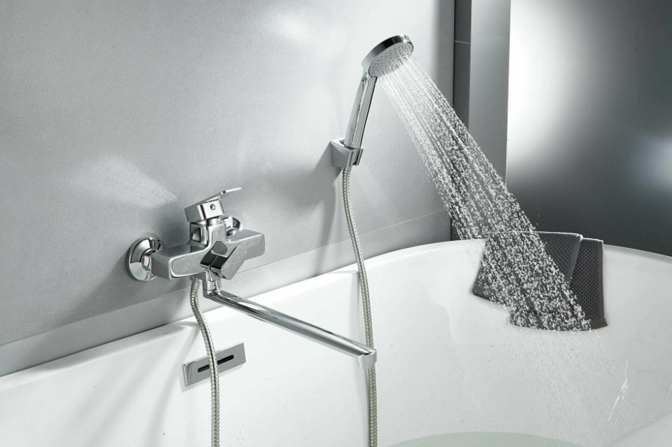Смеситель для ванны Rainsberg R1723F, силумин, цвет хром - ForteMarket Смеситель для ванны Rainsberg R1723F, силумин, цвет хром купить,52436