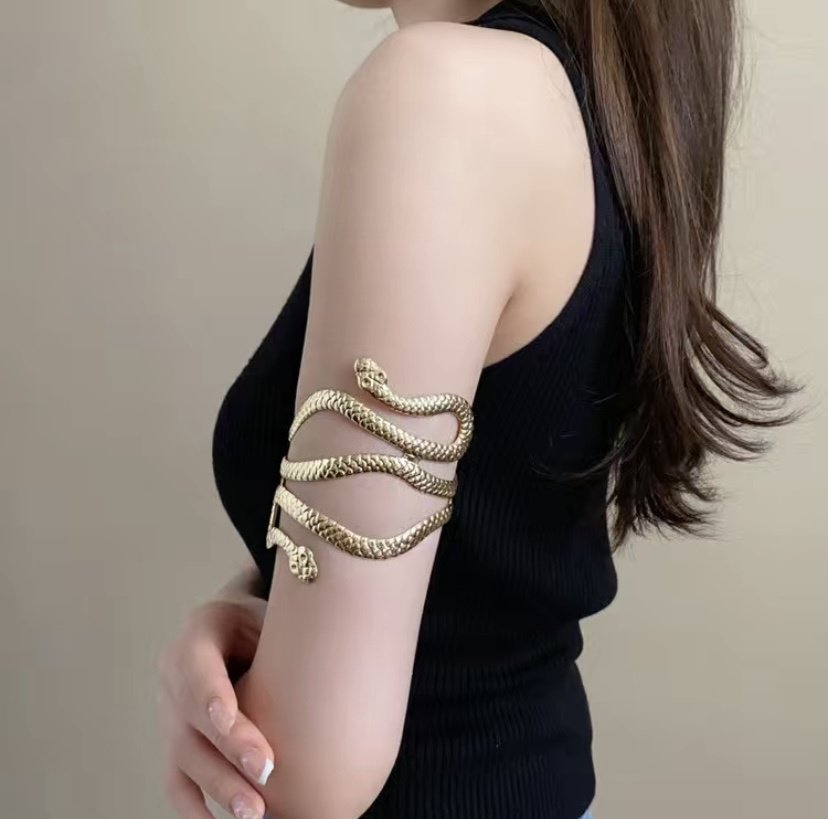 Цепочка на тело Fashion Jewelry бижутерный сплав, нержавеющая сталь, без вставок купить,9000