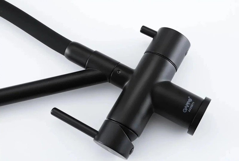 Смеситель с гибким изливом Gappo G4398-86, латунь, цвет черный купить,NaN