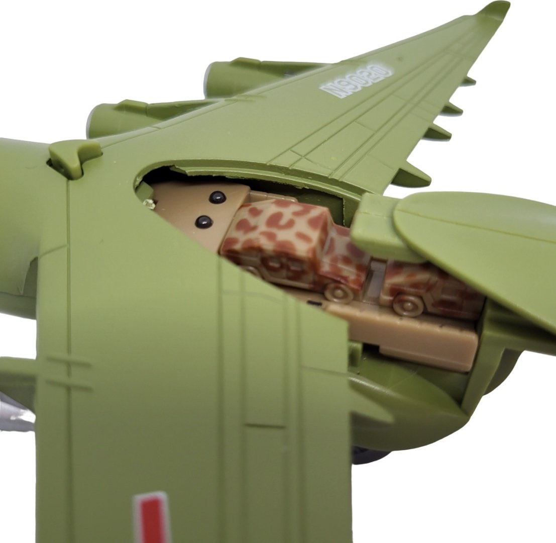 Самолет Die-Cast C-17 Loadmasters зеленый