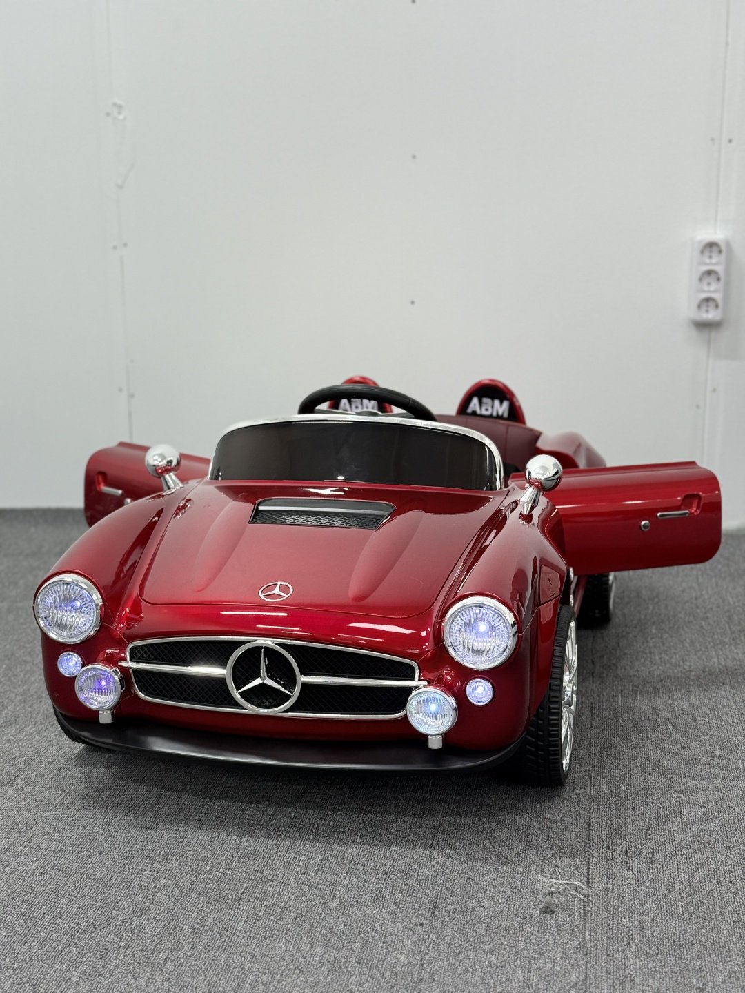 18709129_552004_Mercedes-Benz 190SL Бордовый бордовый купить,NaN