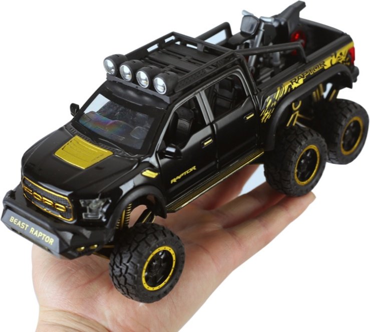 Грузовая Ford Raptor черный