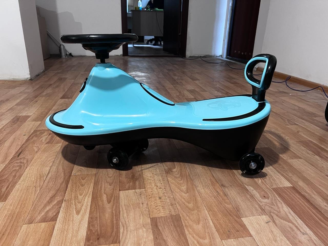 Каталка B-05 067188336 голубой, бирюзовый
