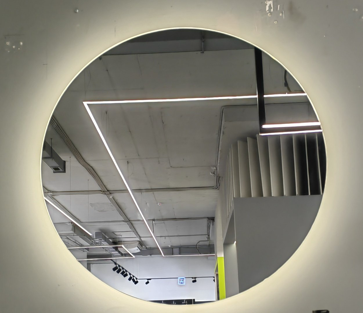 Зеркало настенное INFATTI 80x80см купить,NaN