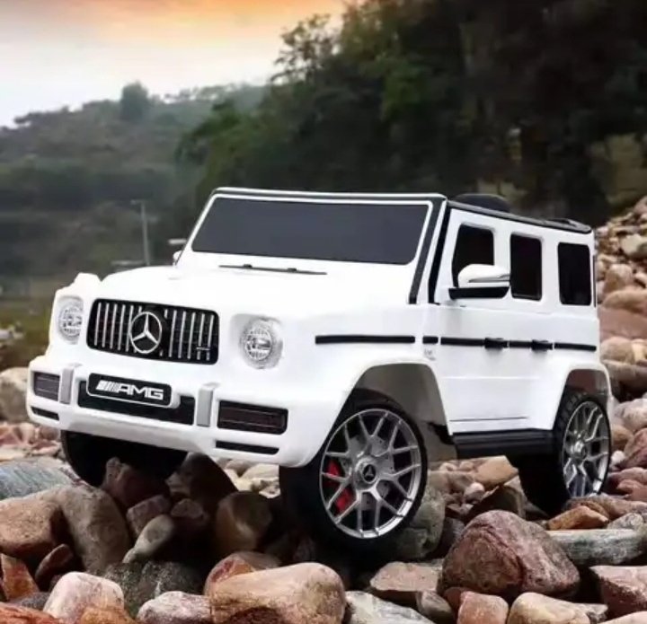 V8 белый купить,78000