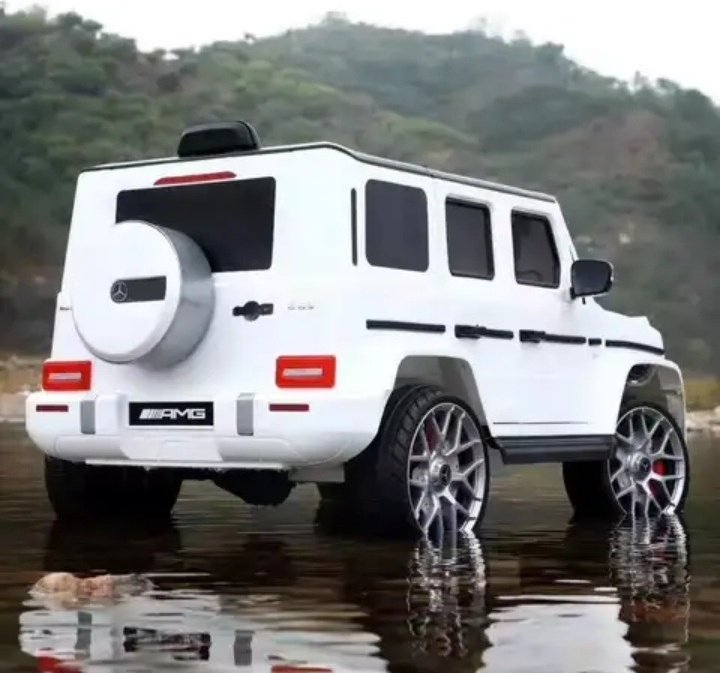 V8 белый купить,78000