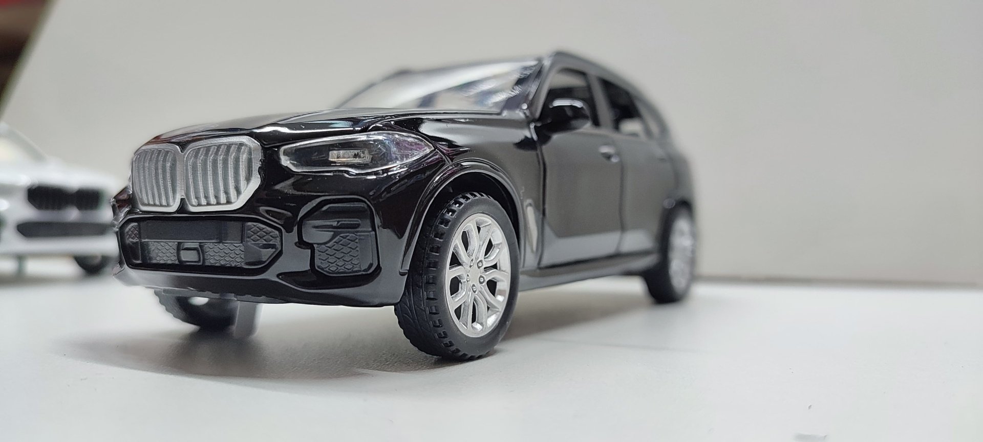 Легковая HY BMW X5 черный