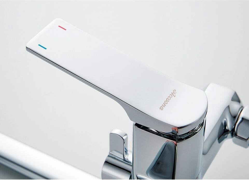 Смеситель для ванны Accoona A71122, латунь, цвет хром купить,NaN