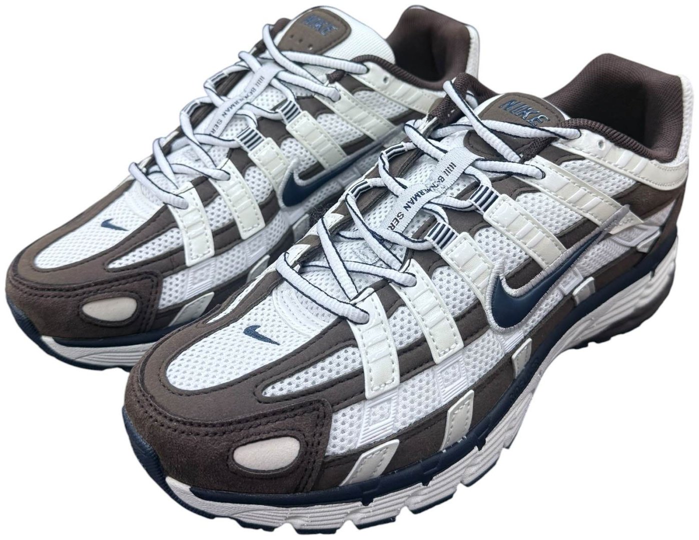 Кроссовки Nike 022483927 белый купить,85990
